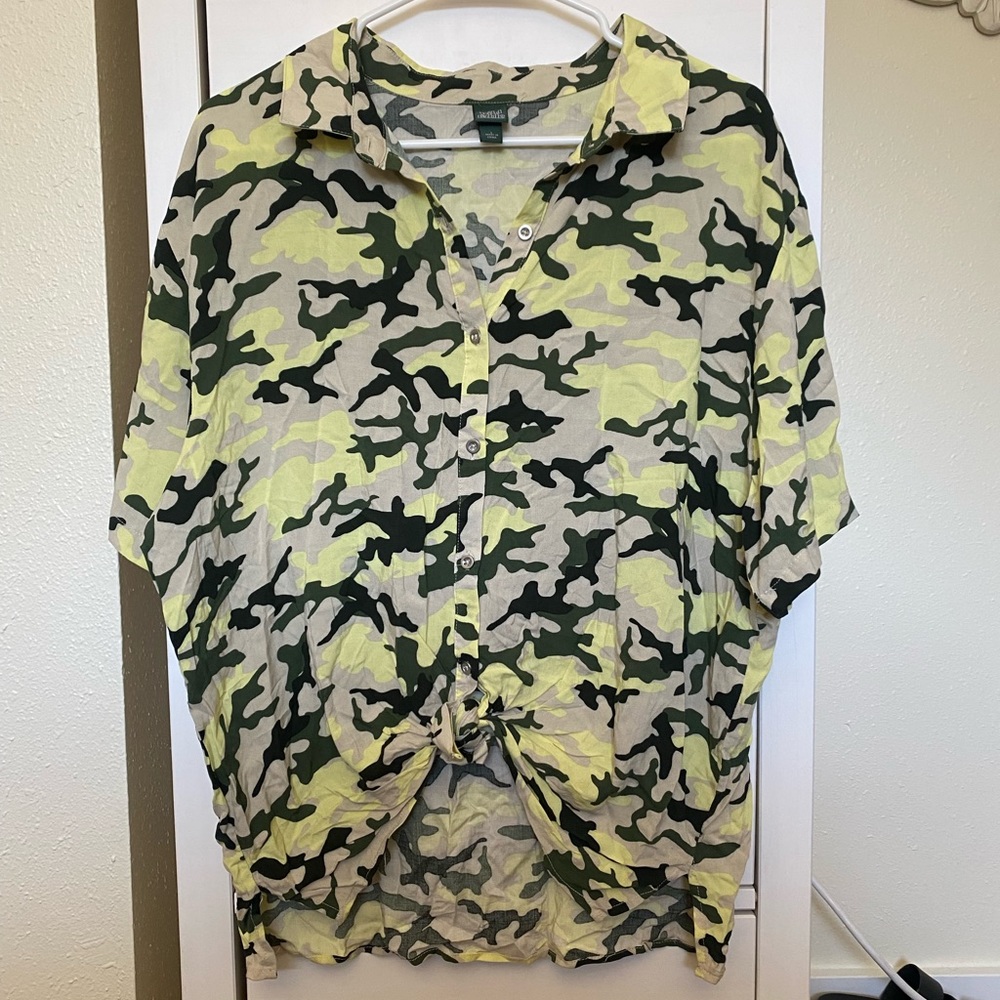 Wild Fable Camouflage Button Down Dad Shirt